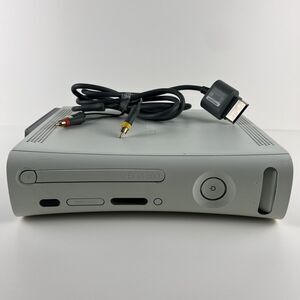 Microsoft Xbox 360 Original Model White Console Only 60GB, No Charger, TESTED